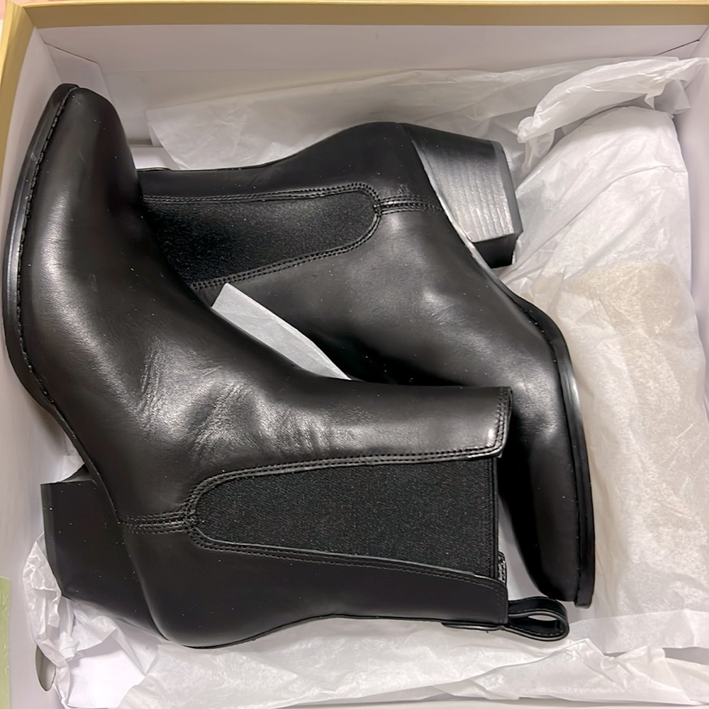 MICHICHAEL KORS kinLEE BOOTIE Black Size 6.5